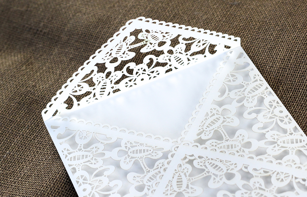 Lace Envelope Square - White | www.secretdiary.co.za