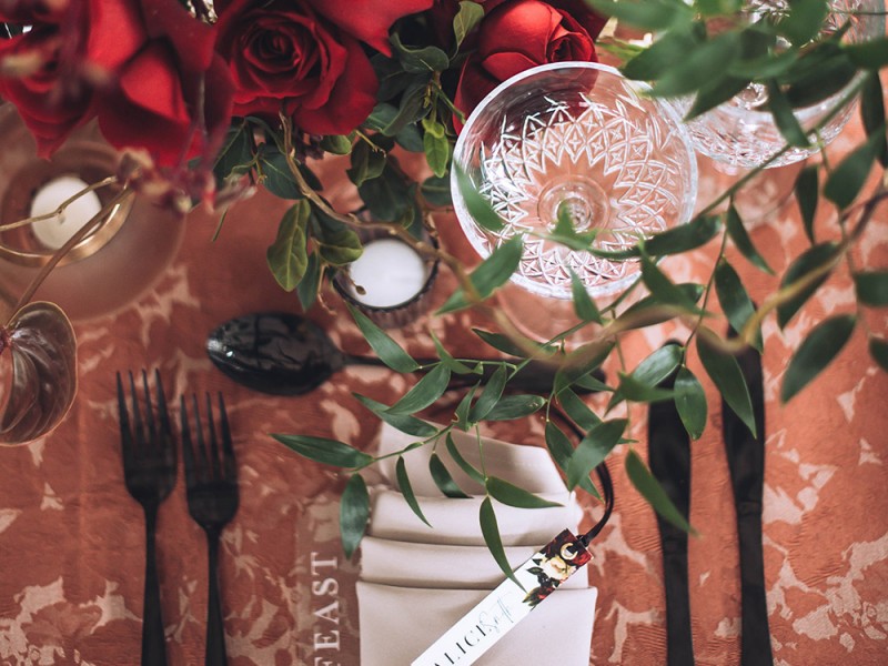 Dark-Botanical-placecard-Splendid-Workshop