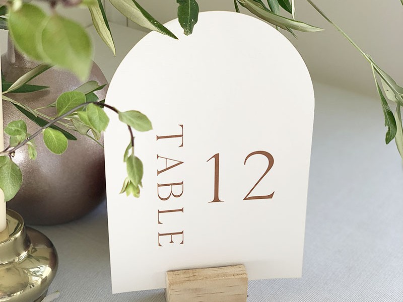 Azara-Modern-Table-number