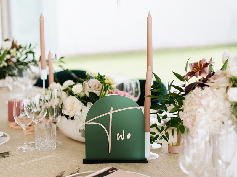 Madison-DJ-Table-Number02