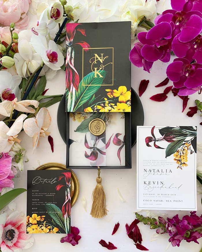 Vineflowers- Boxed-invitation