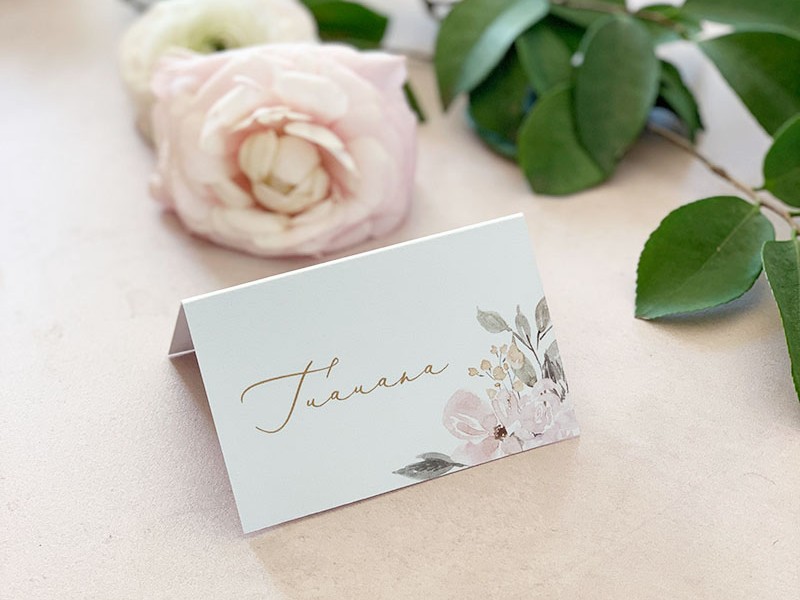 Floral-Affair-place-card