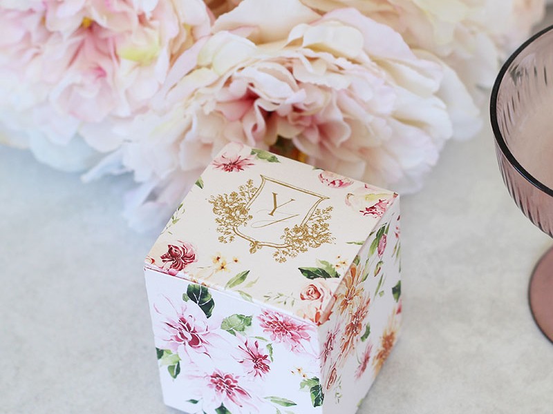 Floral-Gift-Box03