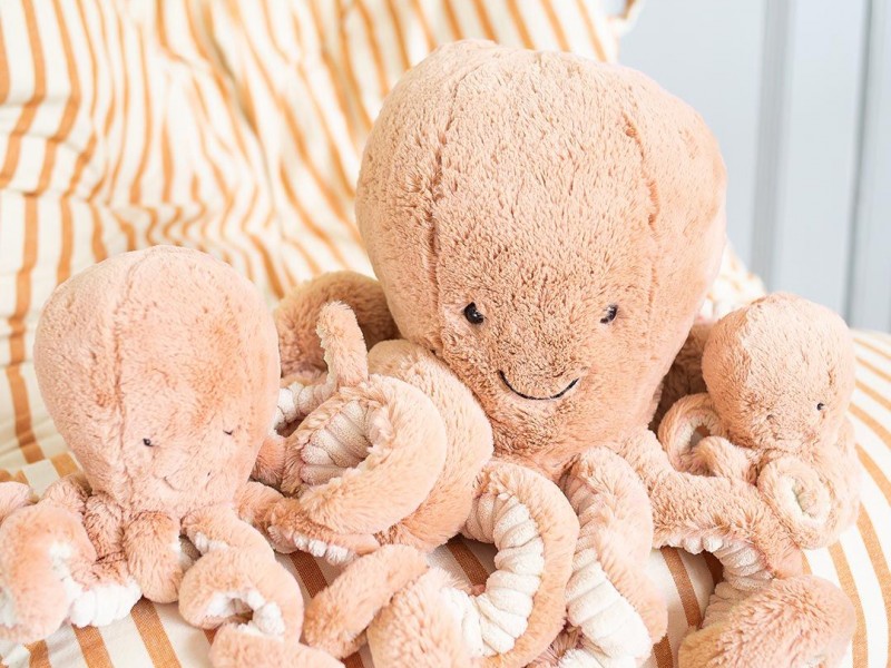 jellycat-octopus-odell-01
