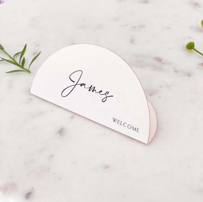 Halfmoon-tented-place card