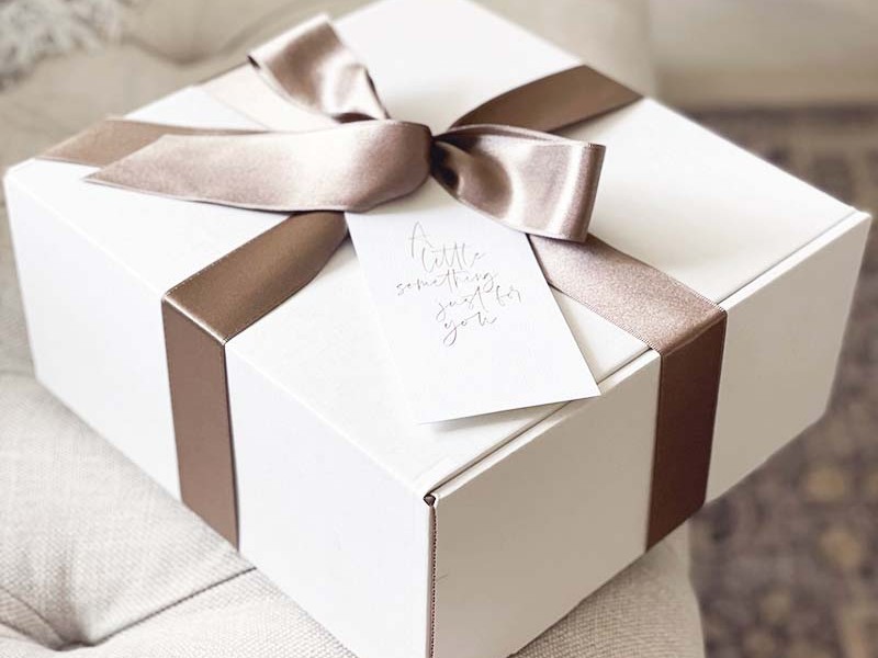 Year end gift box