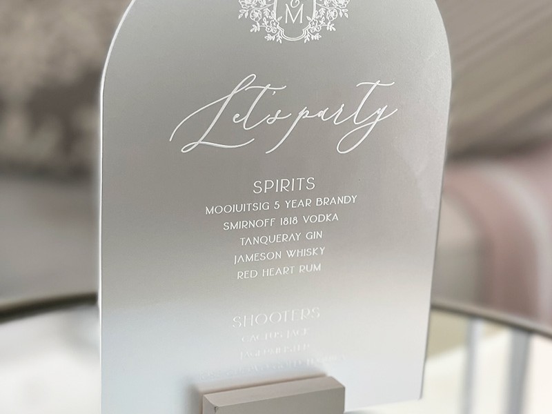 Chelsea and Michiel bar menu 2