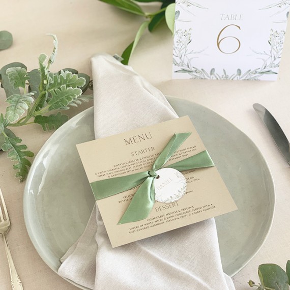 Pennylane menu and guest name tag