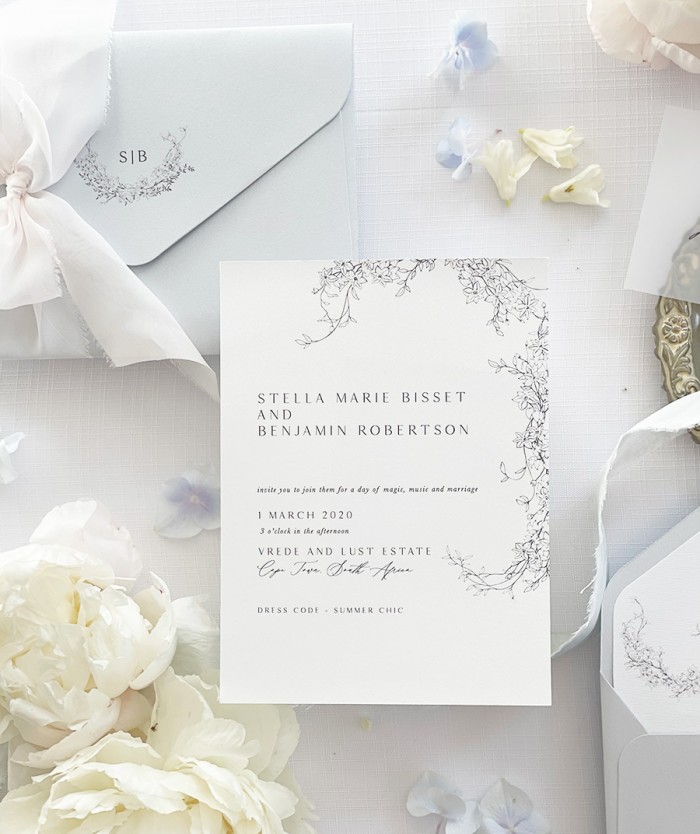 Petite Paris invitation 5