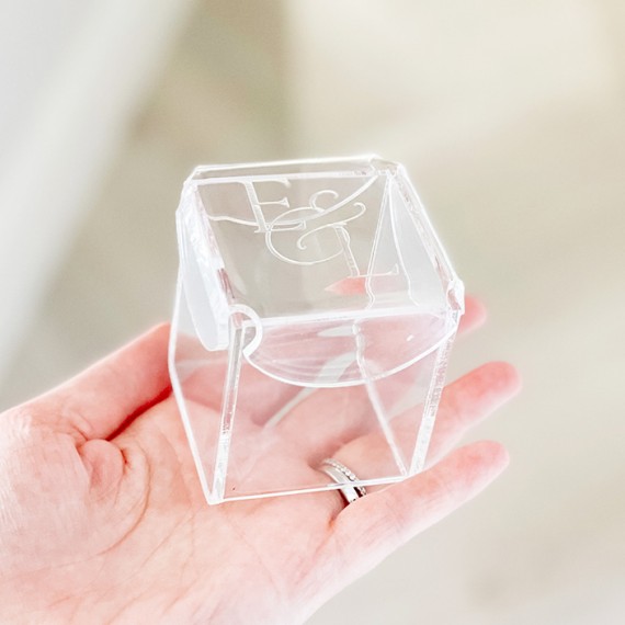 Acrylic Ring box
