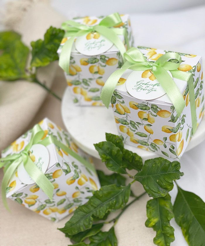 Lemon gift favour box