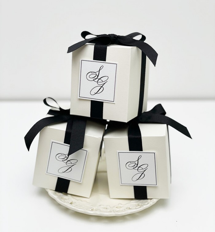 Classic black and cream favour boxes