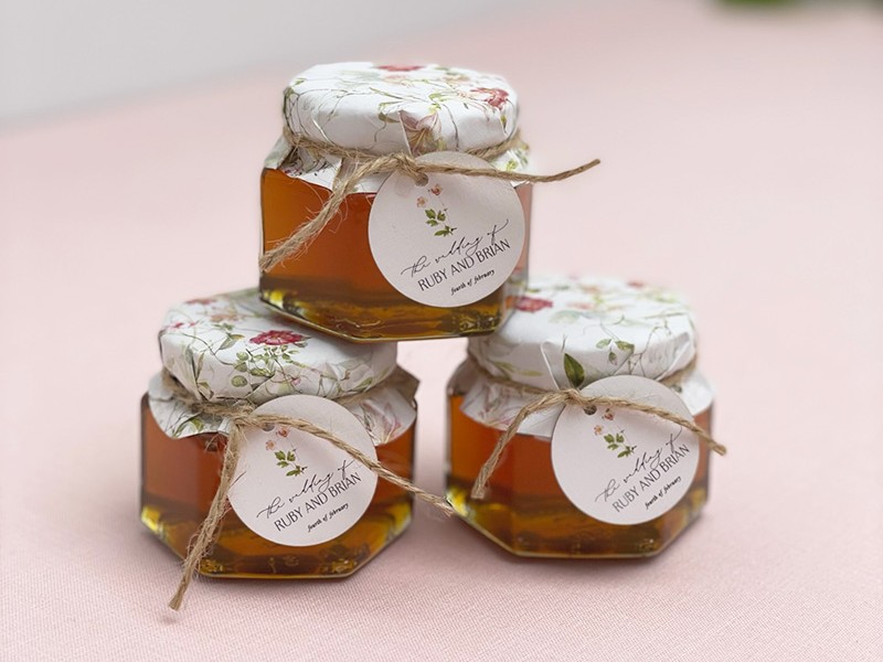 Floral honey gift jar