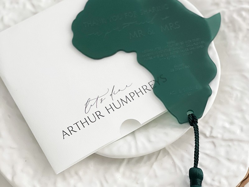 Simone and Jack acrylic menu