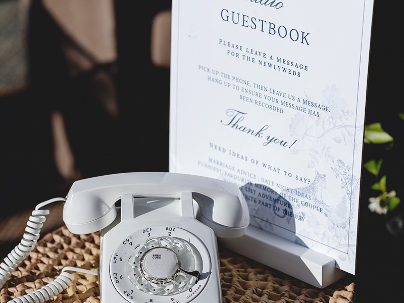 Blynn and Kyle guest book sign