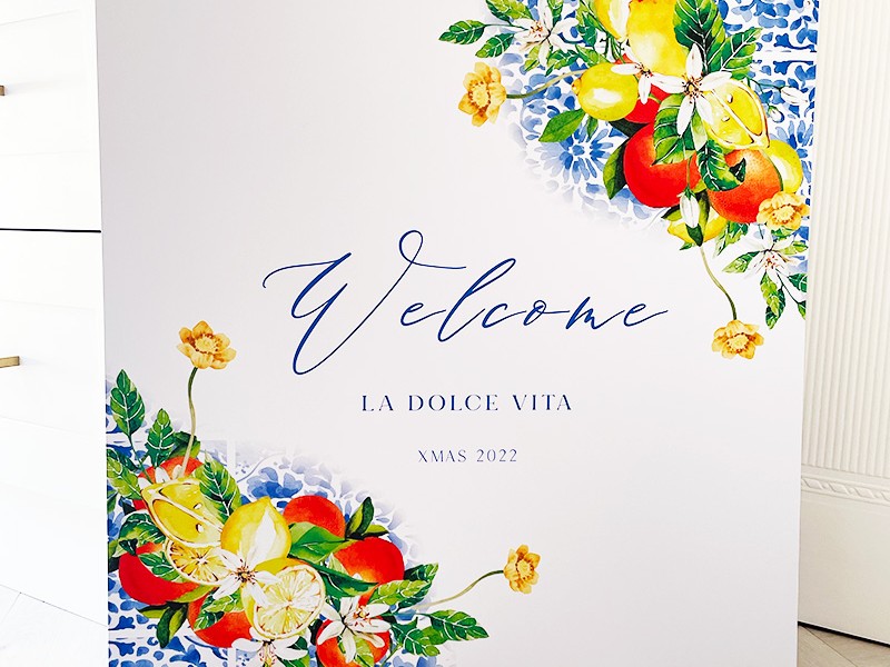 Christmas welcome sign