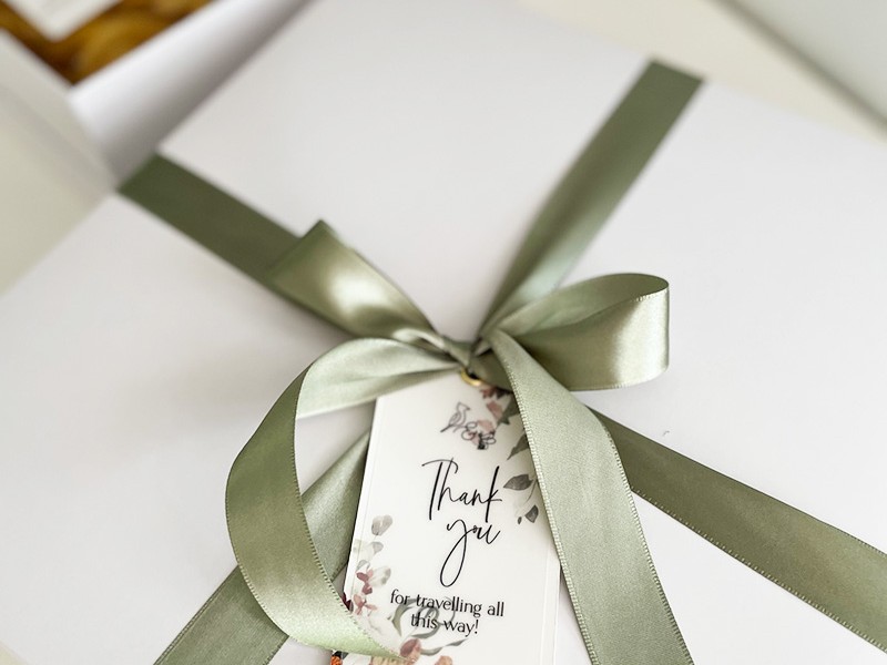 Custom personalised curated gift boxes