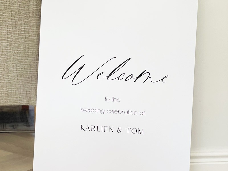 Karlien and Tom welcome sign