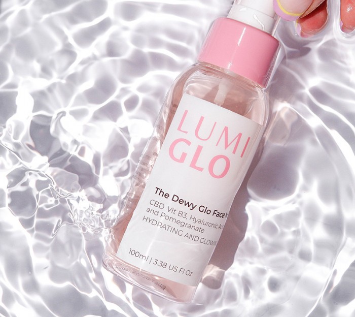 Lumi Glo Dewy face mist water