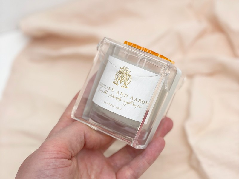 Small candle gift favours 2