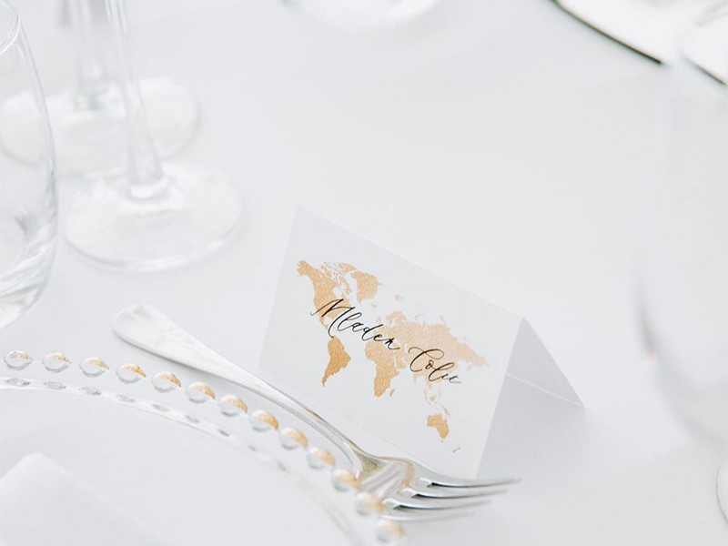 Travel inspired tented place card