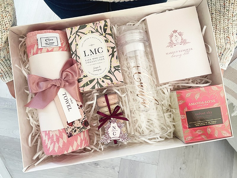 Nicolette and Lukas bridesmaids box