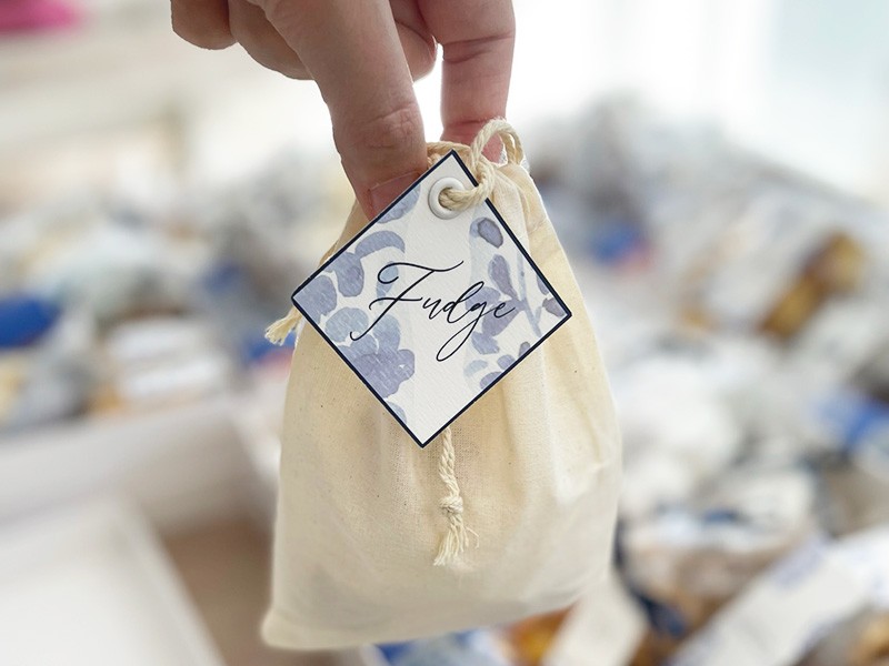 CUstom cotton bag of fudge