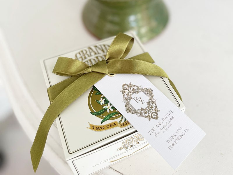 Grand Wedding Tea gift with tag