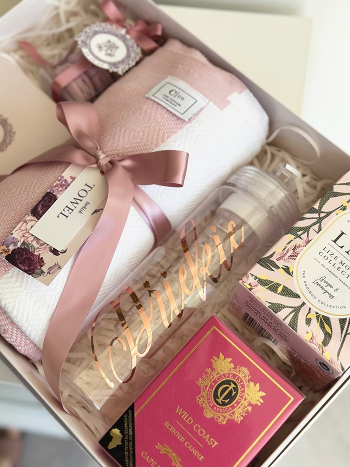 Dounita floral gift box