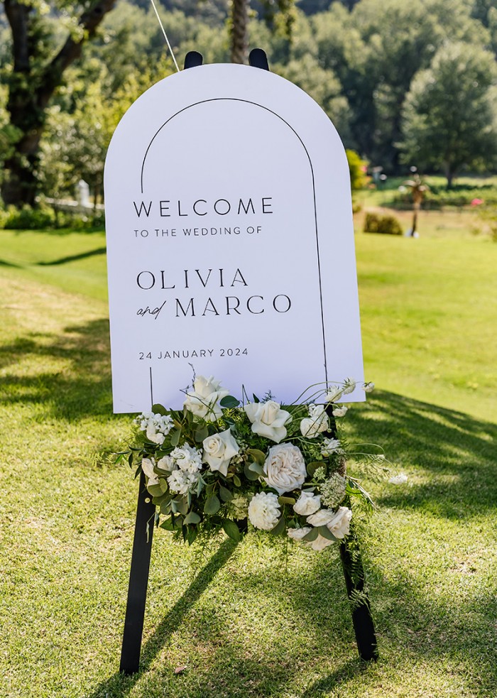 Olivia and Marco welcome sign