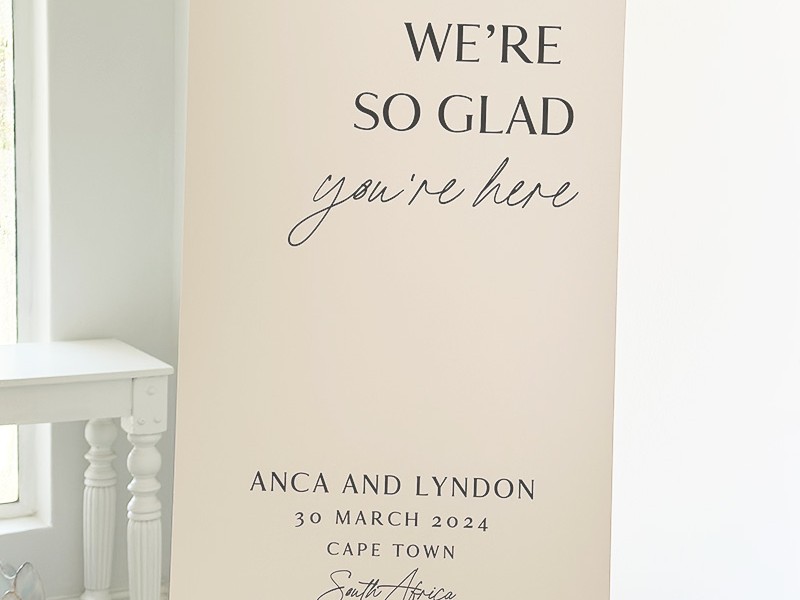 Anca and Lyndon welcome sign