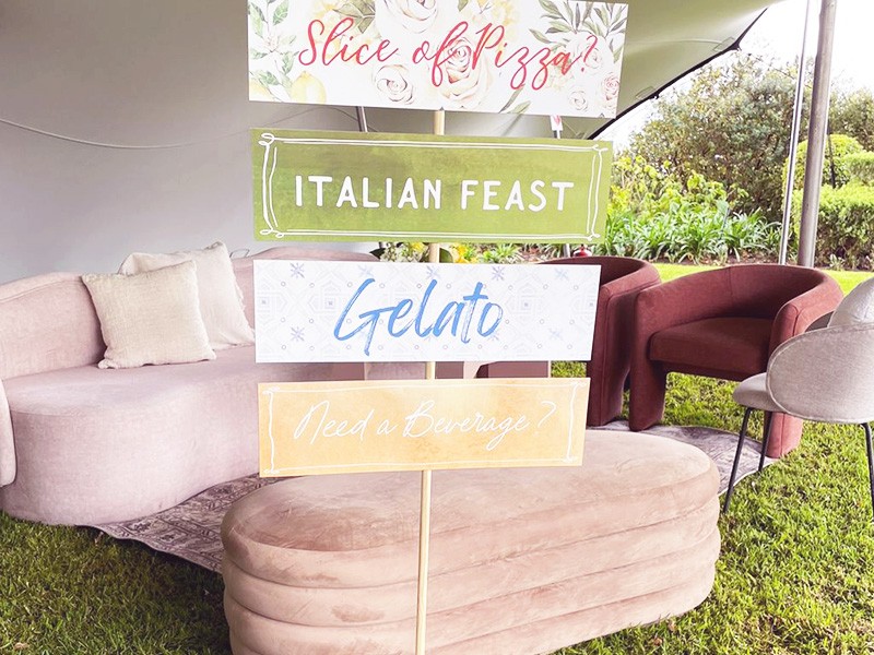 Hannah and Sam wedding sign post