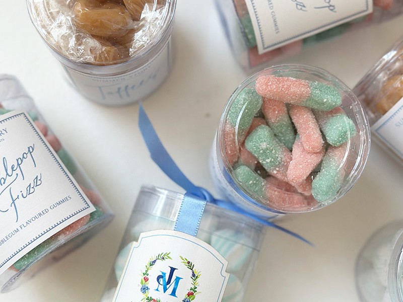 Maria and Jonothan personalised sweet gifts 2