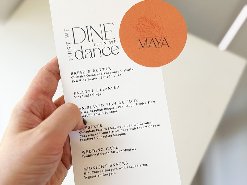 Nadine and Janos menu and place card