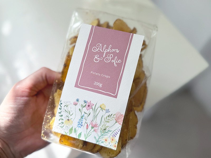 Sophie and Alfons personalised crisps