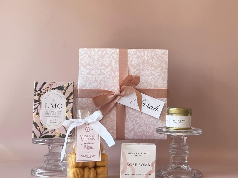 Pretty-as-a-petal-gift-box (1) (1)