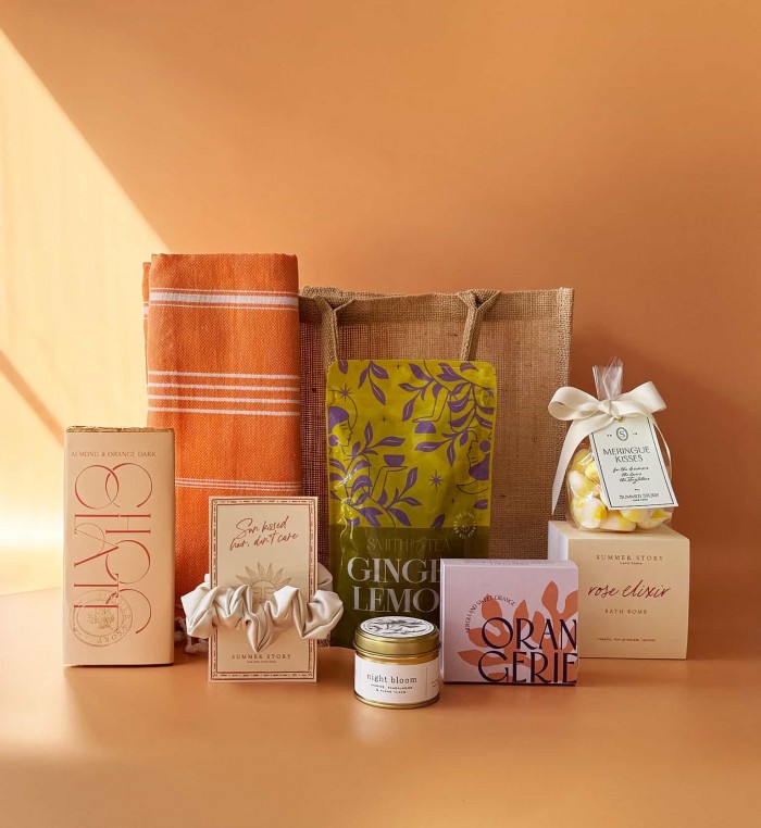 Saint-Tropez-summer-gift-bag (1)