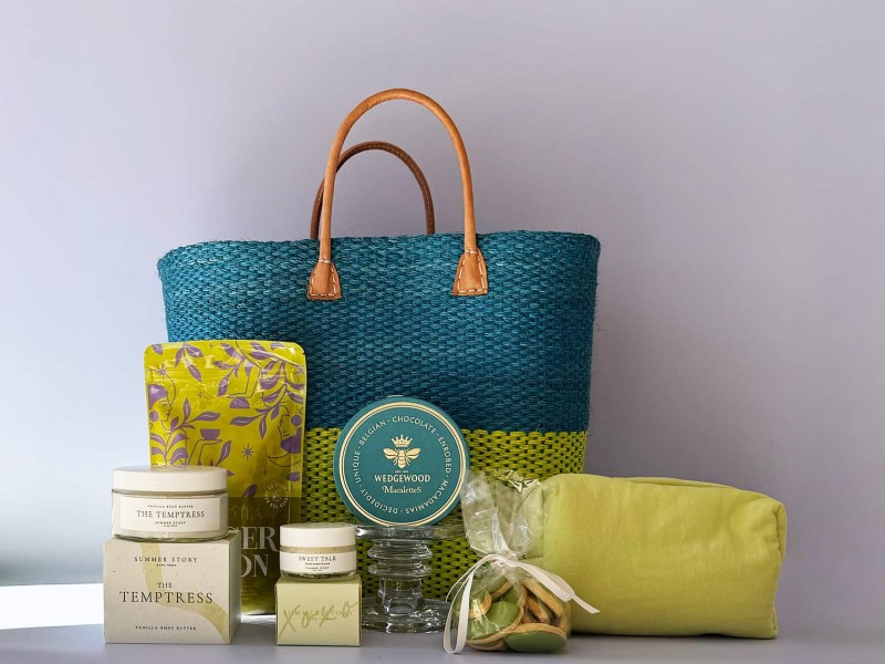 Midnight-Lime-Light-gift-basket (1)