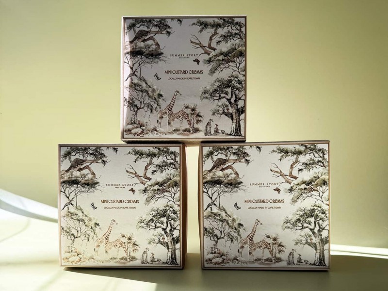 Custard-cream-cookies-festive-box (1)