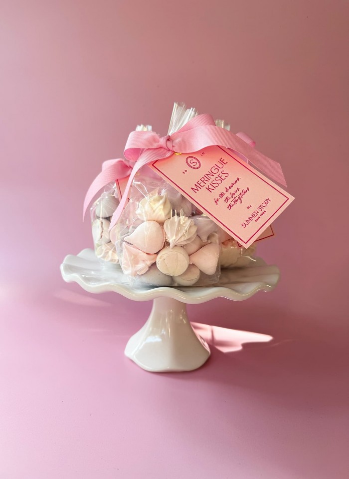 Meringues-lilac-pastel (1)