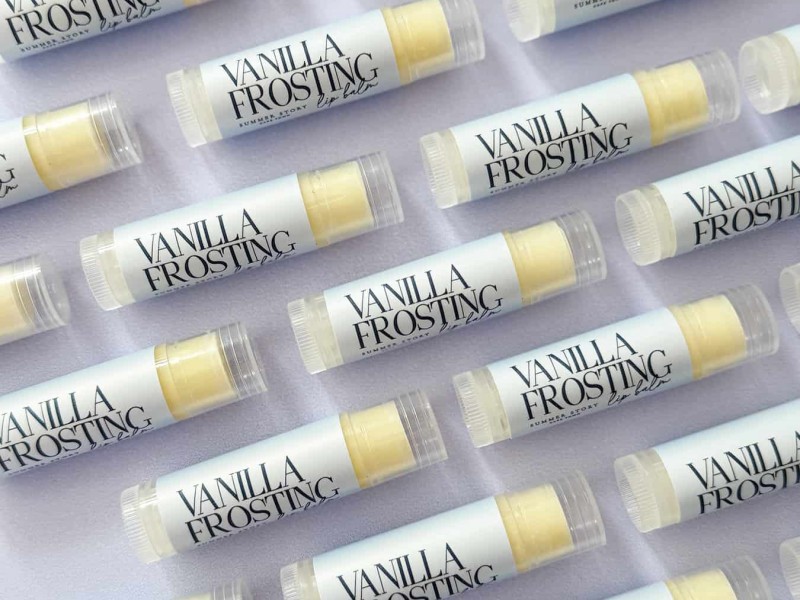 lip-balm-stick-vanilla-blue-label (1)